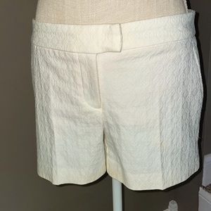 Cynthia Rowley size 4 women’s ivory color shorts.
